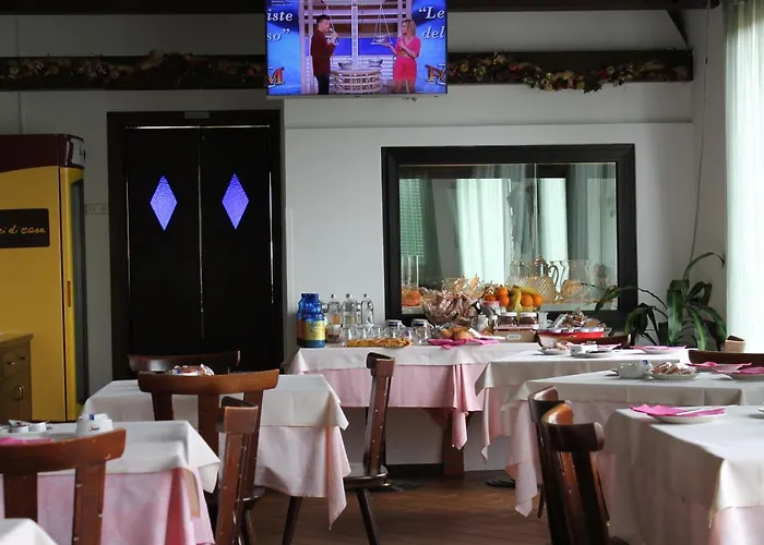 Hotel O'scugnizzo 2 3*